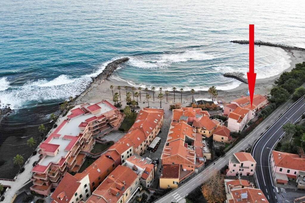 Torretta Del Mare A San Lorenzo San Lorenzo al Mare Dış mekan fotoğraf